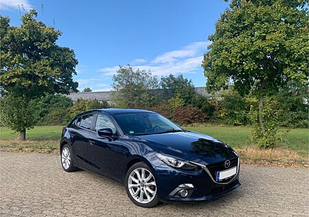 Mazda 3 2.2 SKYACTIV-D 150 Sports-Line Neu Reifen!!!