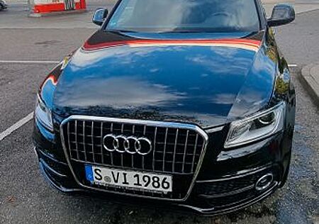 Audi Q5 2.0 TDI 140kW S tronic - 3x S-Line