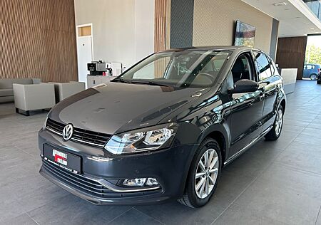 VW Polo Volkswagen V Lounge