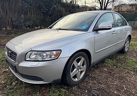 Volvo S40 Lim. 1.6 D Drive
