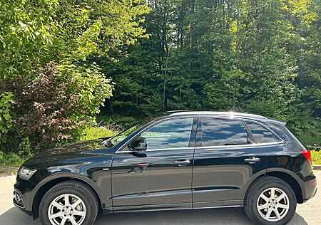 Audi Q5 2.0 TFSI tiptronic quattro -