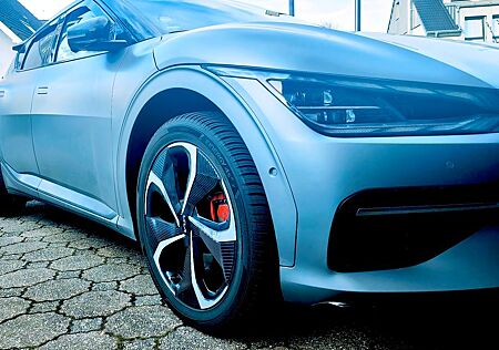 Kia EV6 325 PS 4x4 GT-line: Kauf oder Leasing
