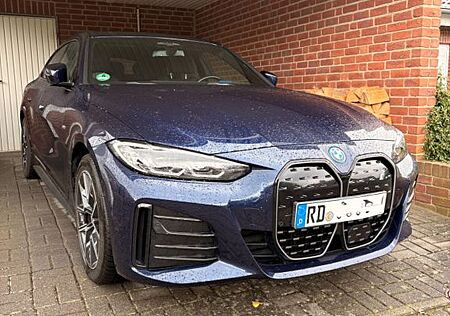 BMW i4 eDrive40 M Sport AHK Harman Kardon