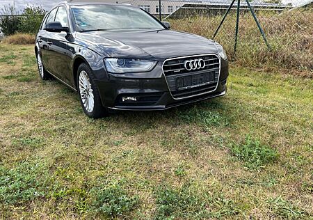 Audi A4 1.8 TFSI quattro Avant Standhzg+FB MMI SR+WR