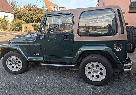 Jeep Wrangler Sahara 4.0 Sahara