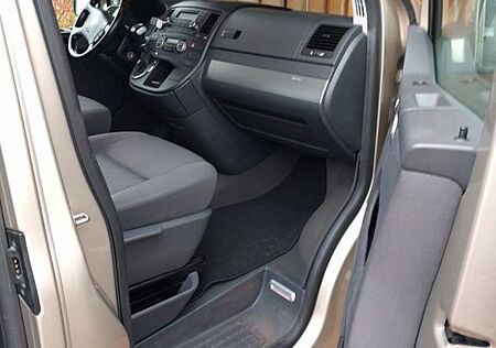 VW T5 Multivan Volkswagen