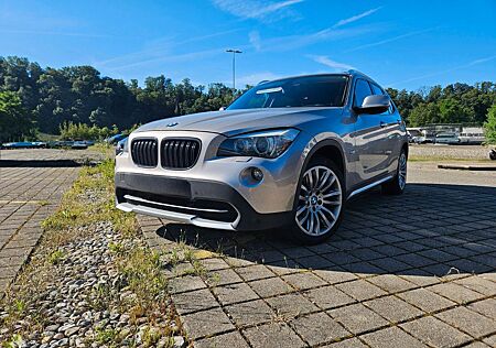 BMW X1 xDrive25i -