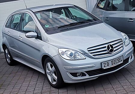 Mercedes-Benz B 180 CDI Top Gepflegt