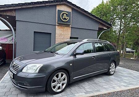 Toyota Avensis Kombi 2.0 Executive Klima Xenon SHZ