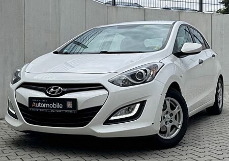 Hyundai i30 /Klima/AHK/LM/Allwetter/HyundaiScheckheft