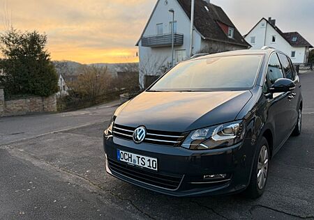VW Sharan Volkswagen 2.0 TDI SCR 130kW DSG Highline Highline