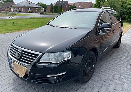 VW Passat Variant Volkswagen 2.0 TDI DPF BlueMotion Highli...