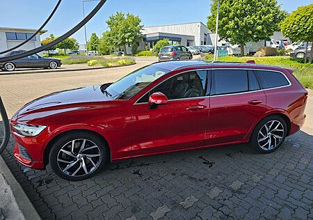 Volvo V60 INSCRIPTION Recharge T6 PANO+360+AHK+S