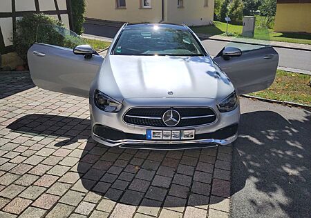 Mercedes-Benz E 220 d Coupe Autom. 1. Hand top Zustand