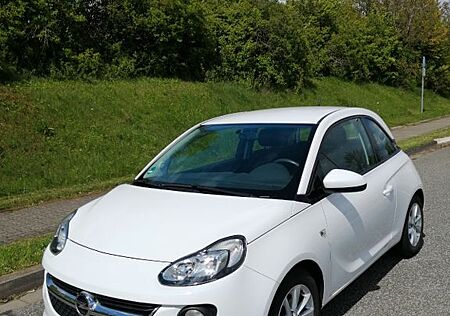 Opel Adam 1.2 -