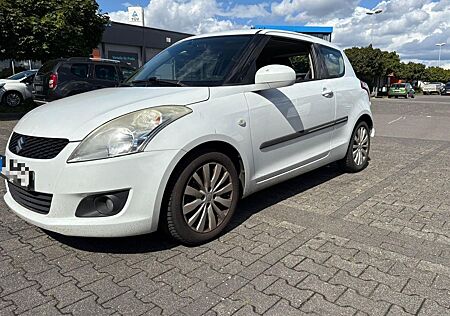 Suzuki Swift gebraucht kaufen Suzuki Swift 1.2 mit Schiebedach und Sitzheizung
