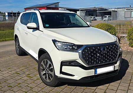 SsangYong Rexton 2.2 Diesel e-XDi 220 Quartz 4WD AT Quartz
