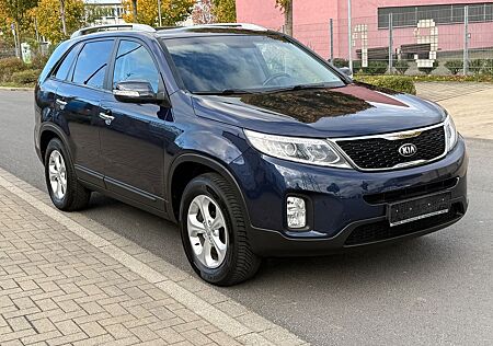 Kia Sorento gebraucht kaufen Kia Sorento 2.2 CRDI Attract 2WD Navi Kamera