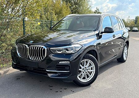 BMW X5 xDrive30d PANO-KmftSz- Euro6d