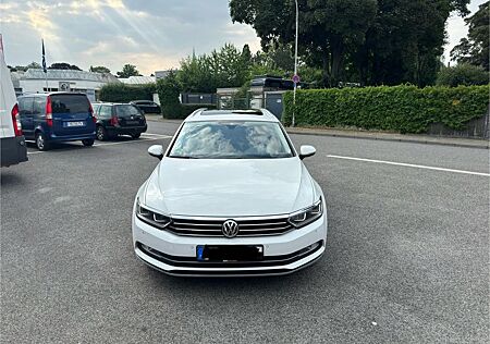 VW Passat Variant Volkswagen Passat Kombi 2.0 Tüv Neu, ACC, Navi, Automatik