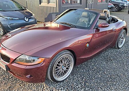 BMW Z4 Roadster 2.2i*Xenon*Leder*Klima*TüvNeu*el.Dach