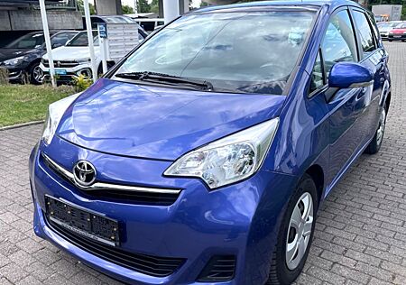 Toyota Verso-S Life/Kamera/Klima/Panorama