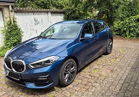 BMW 118i Sport Line