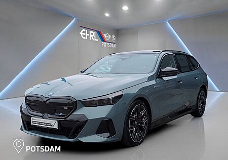 BMW i5 M60 xDrive PANORAMA | 32% UPE-Nachlass | AHK