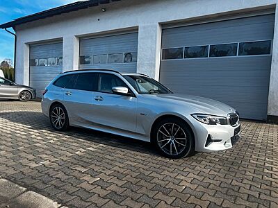 BMW 320 3 Touring 320 e xDrive Finanzierung Möglich