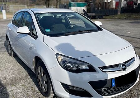 Opel Astra J 1.4 74kW
