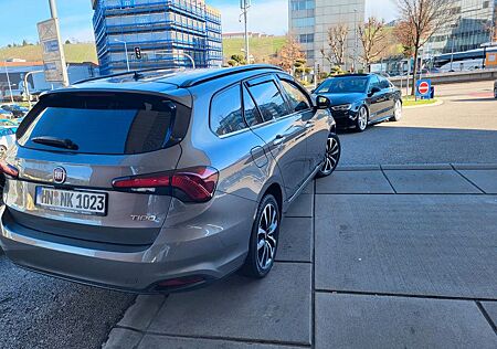 Fiat Tipo 1.6 16V EASY EASY