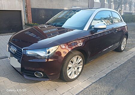 Audi A1 1.6 TDI Ambition Xenon 4 Seasons Alu