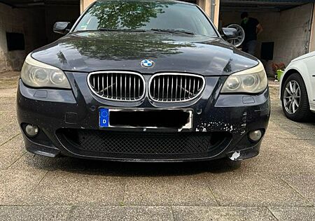 BMW 530D M-Paket full