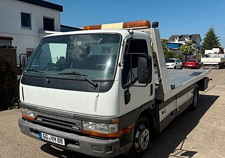Mitsubishi Canter Abschleppwagen
