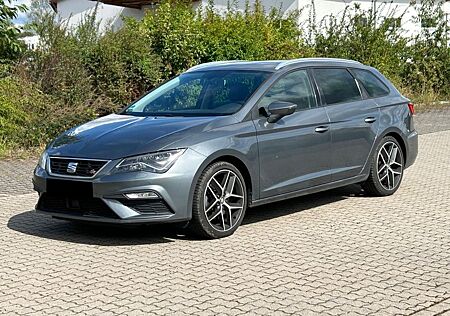 Seat Leon ST FR *Automatik* Pano* *AHK* *1.Hand*