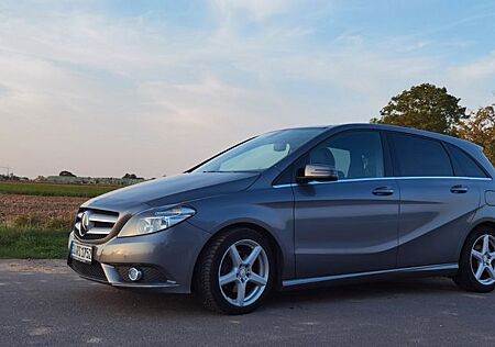 Mercedes-Benz B 180 CDI BlueEFFICIENCY -