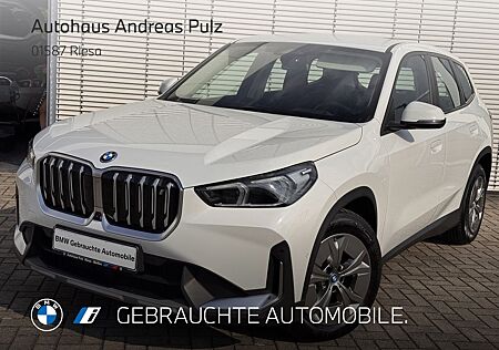 BMW iX1 xDrive30 AHK, Head-Up, 4xKamera, Ad.LED,