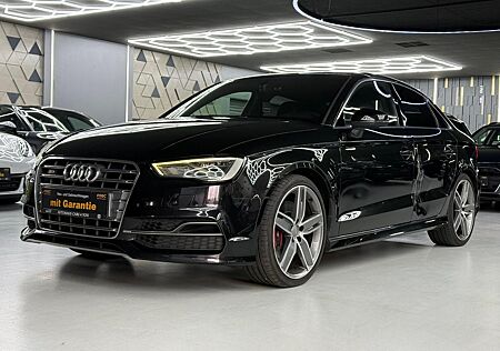 Audi S3 quattro 2.0 TFSI /PANO/PDC/KLIMA/NAVI/SHZ