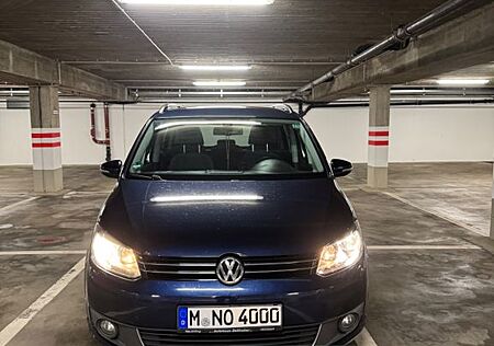 VW Touran Volkswagen 2.0 TDI Highline BlueMotion Technolog...
