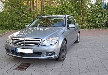 Mercedes-Benz 200