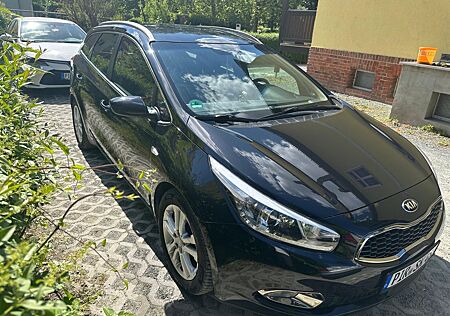 Kia Cee'd Sportswagon 1.6 CRDi 128 Vision Sports...