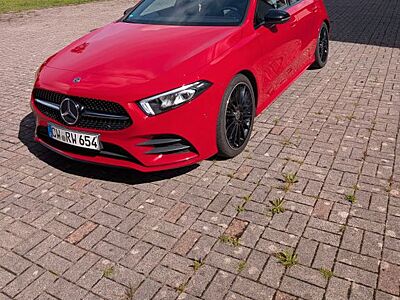 Mercedes-Benz A 220 4MATIC DCT Progressive