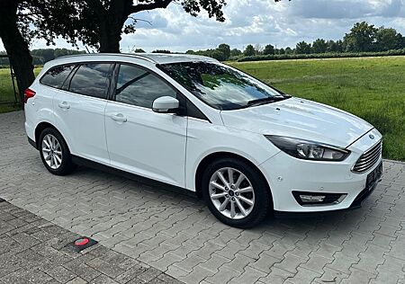 Ford Focus 1,5 TDCi 120PS Turnier Titanium+Navi+Sync2