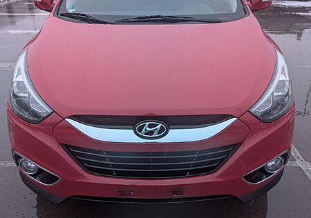 Hyundai ix35 2.0 CRDi 135kW Black&Steel 4WD Automati...