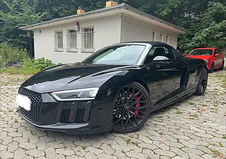 Audi R8 Spyder 5.2 Quattro V10 VIRTUAL/B&O/CAM/NAPPA