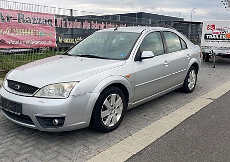 Ford Mondeo 2.5 V6 Ghia