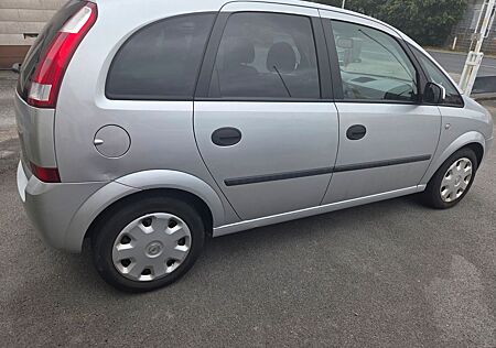 Opel Meriva 1.6 -