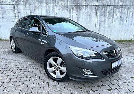 Opel Astra 1.6 132kW TurboSport*Leder*Navi*SitzHz*PDC
