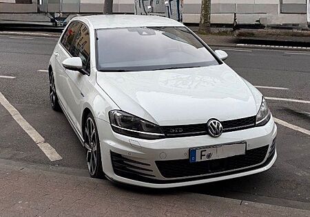 VW Golf Volkswagen 2.0 TDI DSG BMT GTD GTD