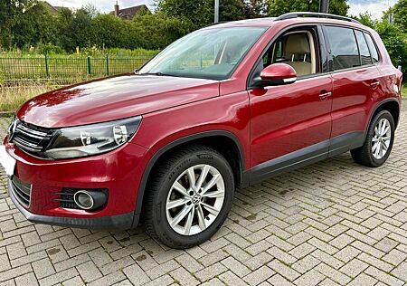 VW Tiguan Volkswagen 2.0 TSI 162kW DSG 4MOTION Highline Hi...